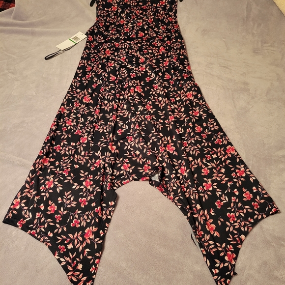 Brand new size Large handkerchief dress. - Picture 3 of 5